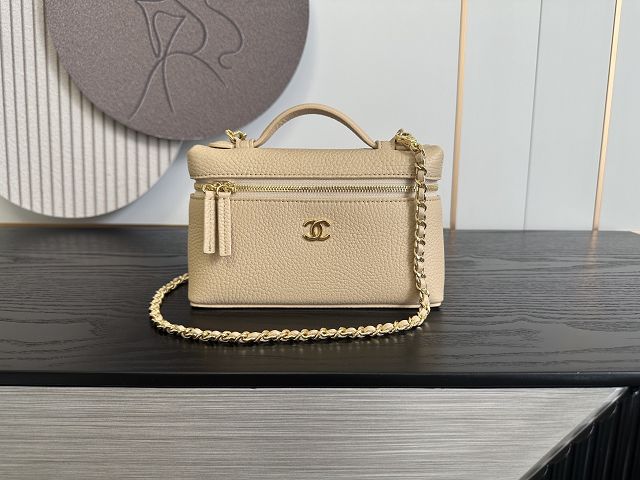 CC grained calfskin small vanity with chain AP5346 beige