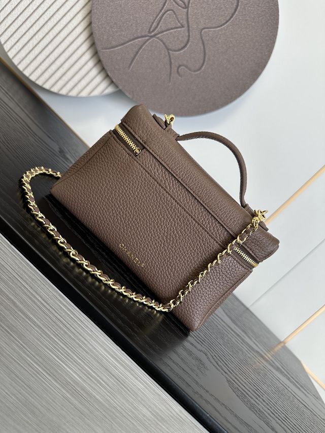 CC grained calfskin small vanity with chain AP5346 light brown