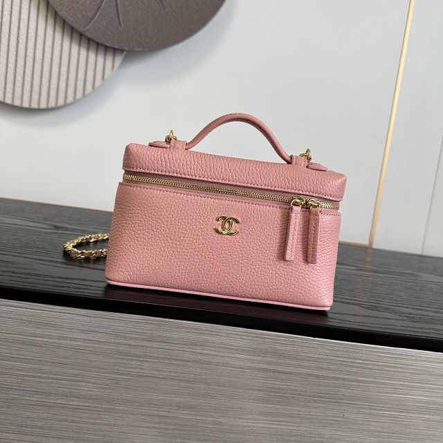 CC grained calfskin small vanity with chain AP5346 pink