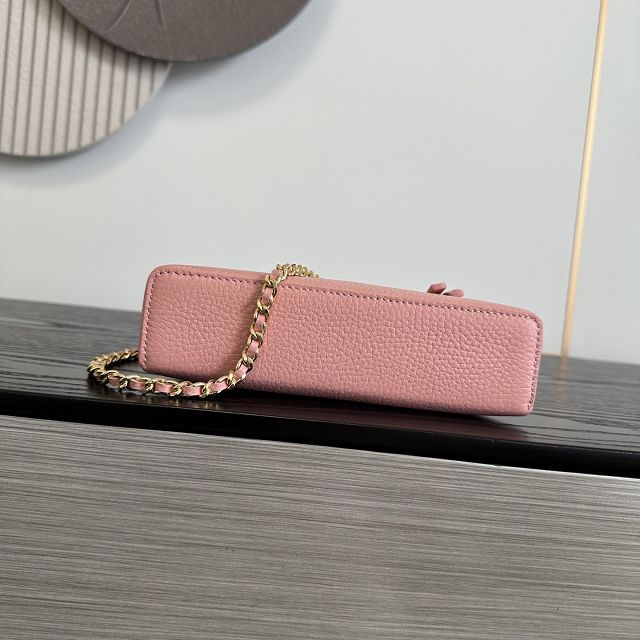 CC grained calfskin small vanity with chain AP5346 pink