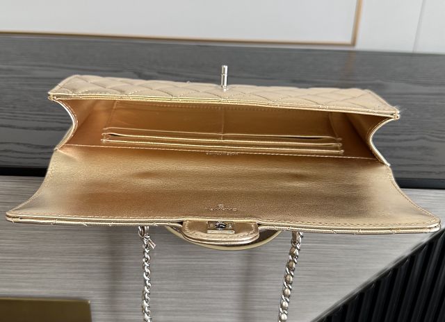 CC lambskin clutch with chain AP5280 gold