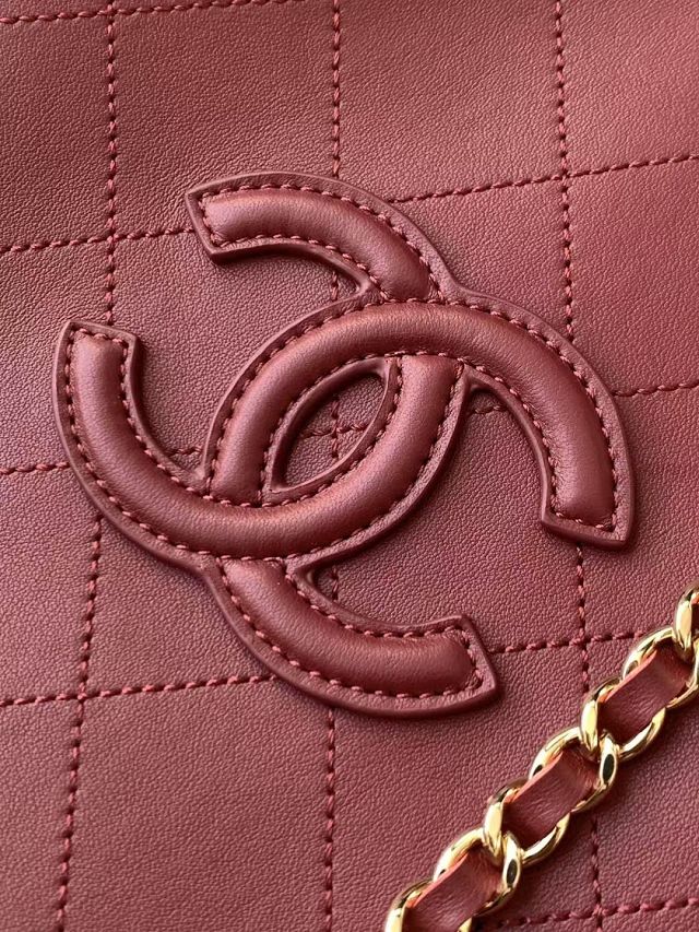 CC calfskin mini shopping bag AS6199 wine 