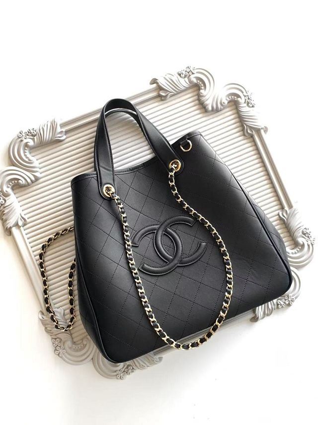 CC calfskin small shopping bag AS6200 black