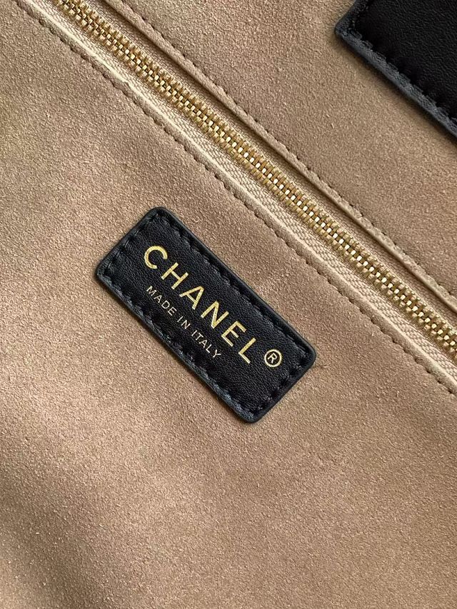 CC calfskin small tote bag AS6243 black