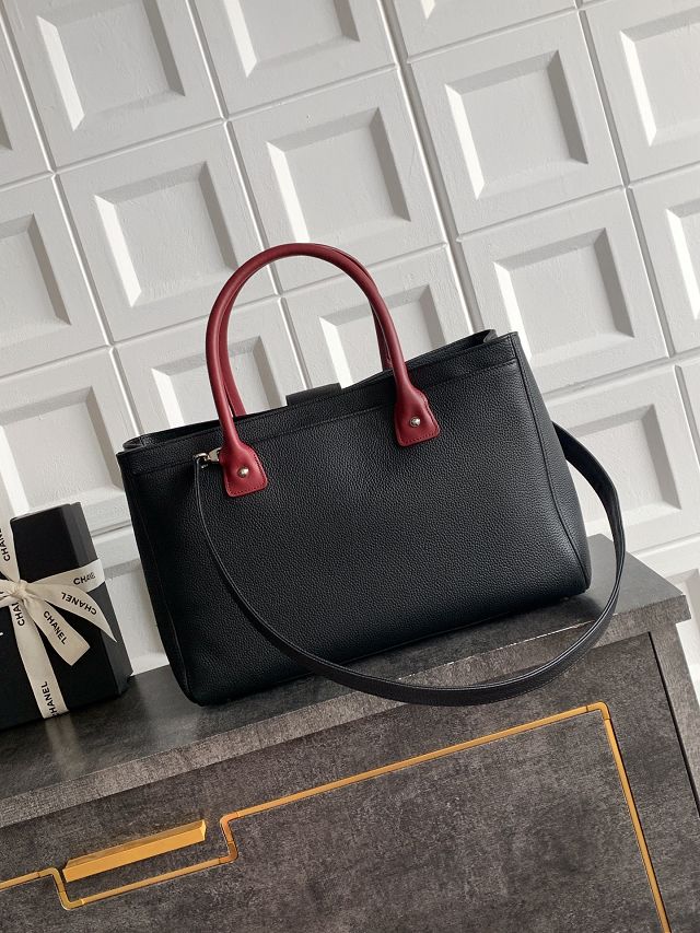 CC grained calfskin medium tote bag AS2157 black&red