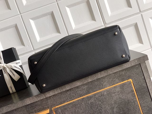 CC grained calfskin medium tote bag AS2157 black&red