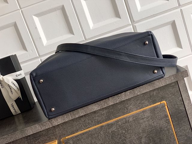 CC grained calfskin medium tote bag AS2157 dark blue