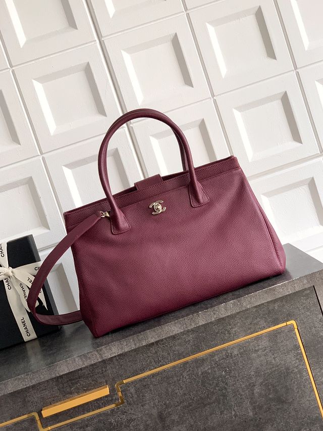 CC grained calfskin medium tote bag AS2157 wine