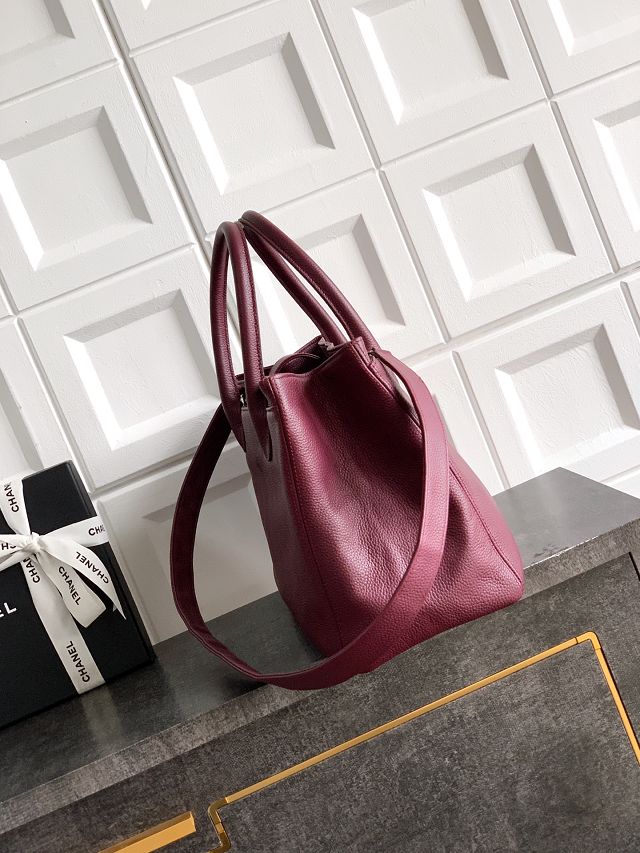 CC grained calfskin medium tote bag AS2157 wine