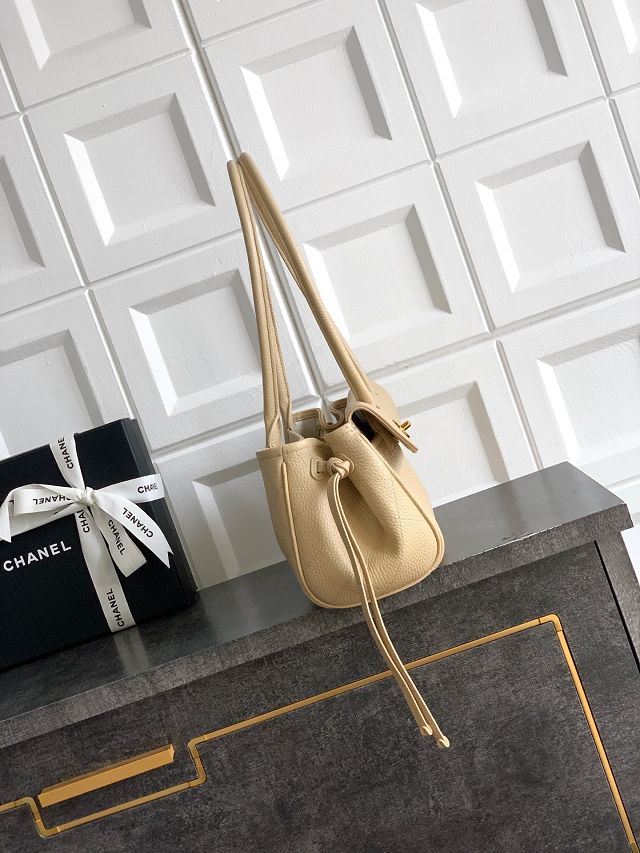 CC grained calfskin small shopping bag AS6288 beige