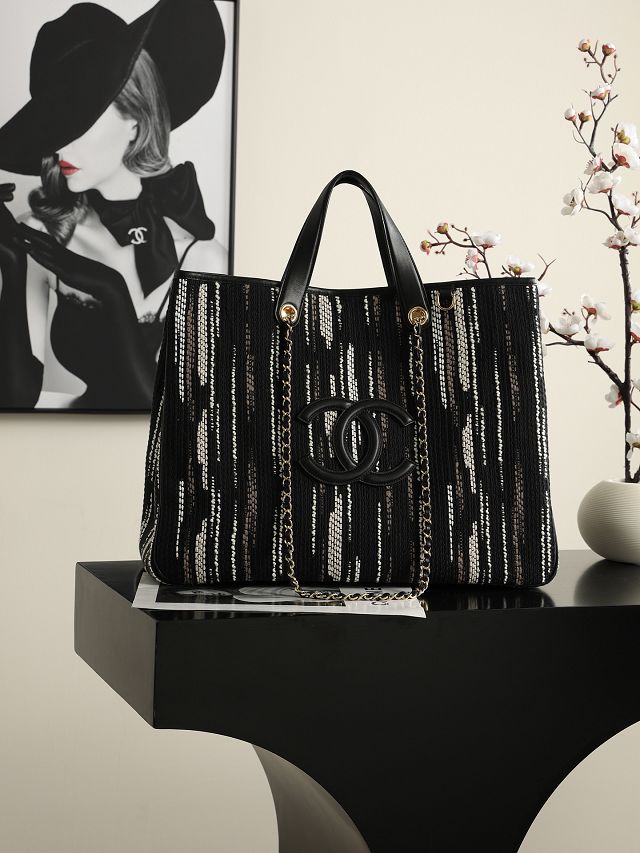 CC tweed medium shopping bag AS6201 black