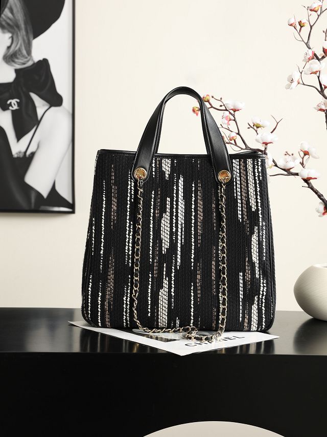 CC tweed small shopping bag AS6200 black