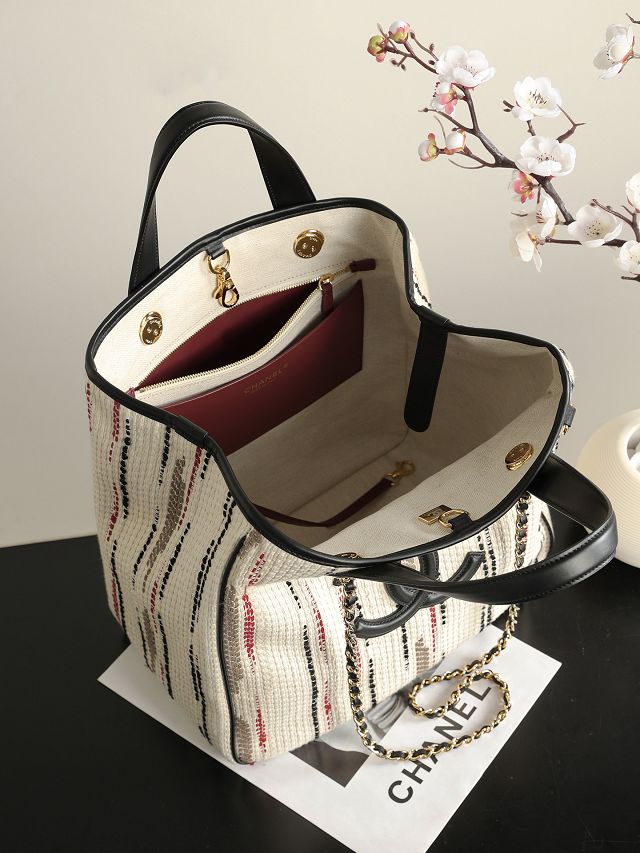 CC tweed small shopping bag AS6200 white
