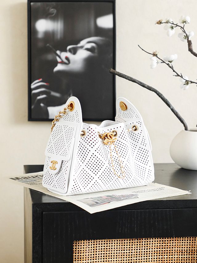 CC calfskin 25 mini handbag AS5631 white
