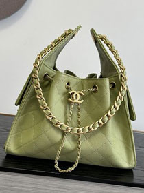 CC grained calfskin 25 small handbag AS5293 light green