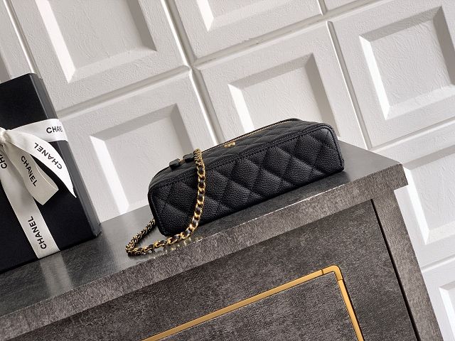 CC calfskin vanity with chain AP5195 black
