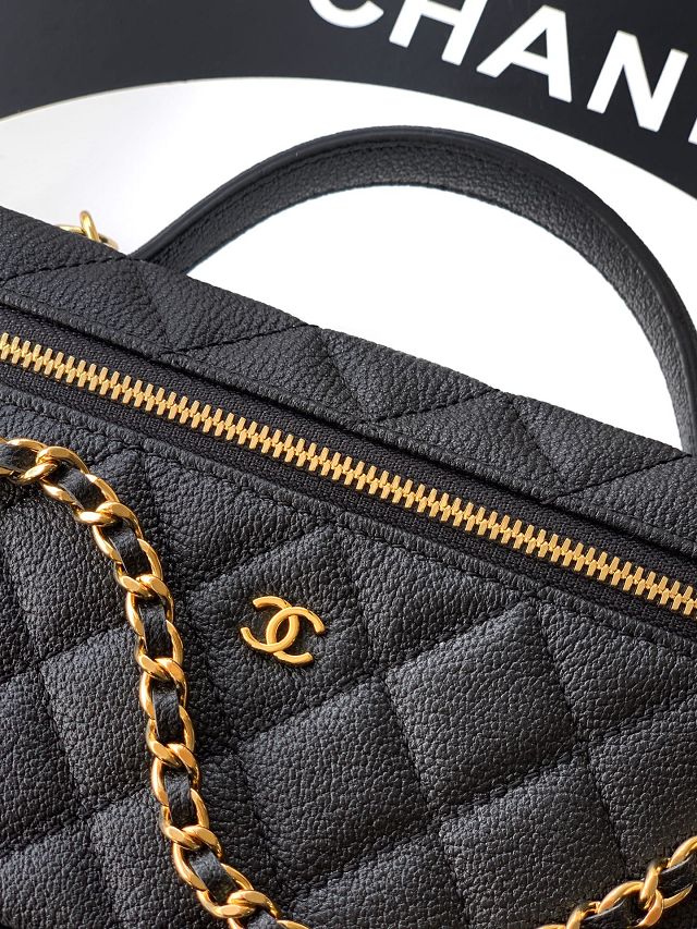 CC calfskin vanity with chain AP5195 black