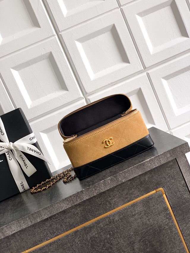CC suede calfskin vanity case AP4483