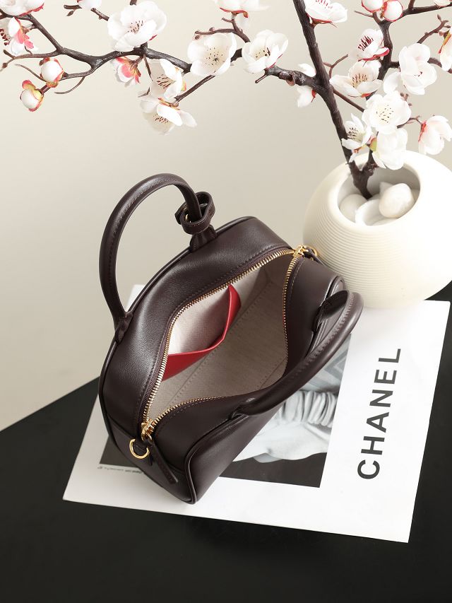 CC calfskin clutch with strap AP5528 dark brown