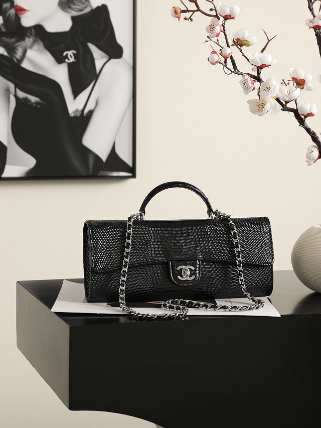 CC lizard calfskin clutch with chain AP5280 