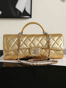 CC grained calfskin clutch with chain AP5280 gold