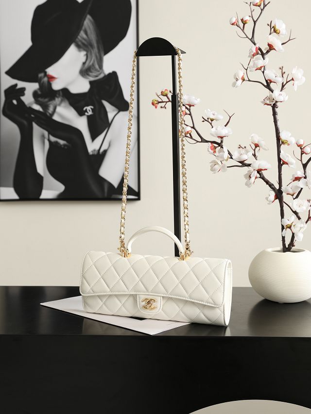 CC lambskin clutch with chain AP5280 white