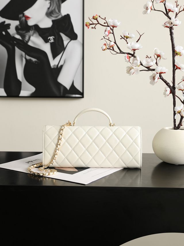 CC lambskin clutch with chain AP5280 white