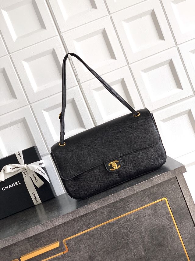 CC grained calfskin maxi flap bag AS6231 black