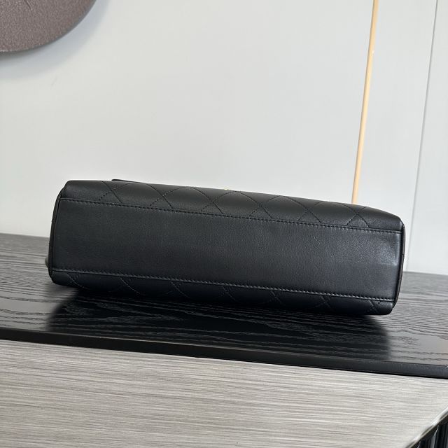 CC lambskin maxi flap bag AS6482 black