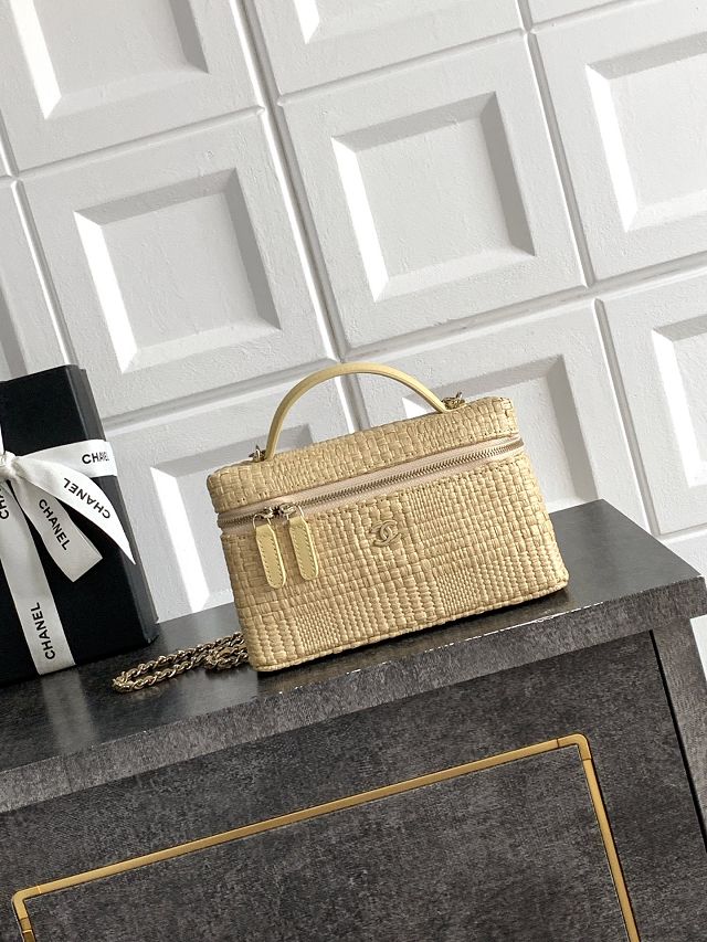 CC tweed vanity with chain AP4385 
