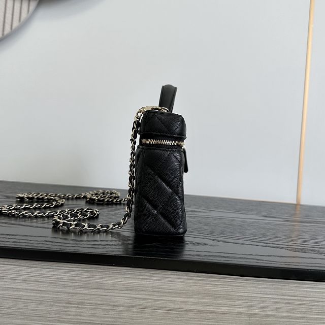 CC grained calfskin vanity with chain AP5436 black