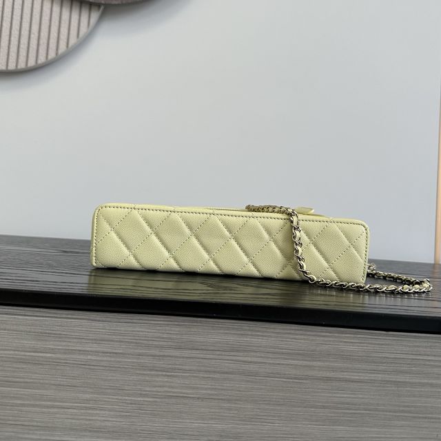 CC grained calfskin large vanity with chain AP5347 yellow